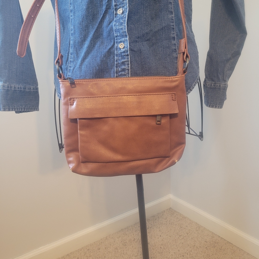 Universal Thread Cognac Crossbody Purse with Adjustable Strap